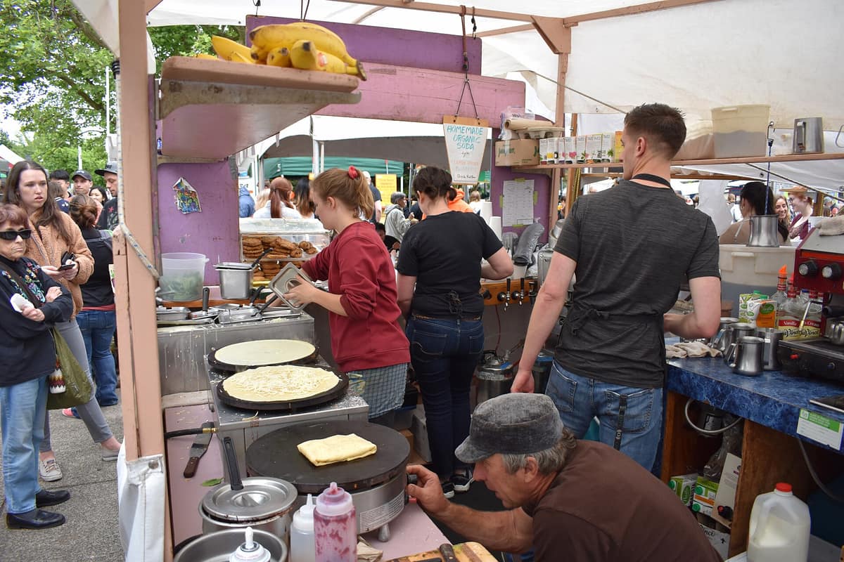 A food stall at the Eugene Saturday Market